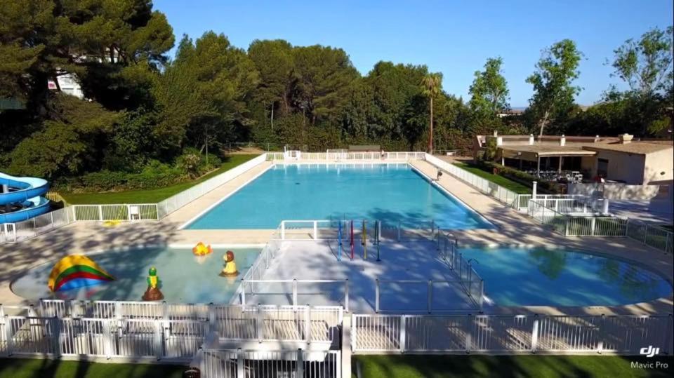 Domaine De La Coudouliere, T2 Climatise Terrasse Vue Mer Sans Vis A Vis Plage A 100M Six-Fours-les-Plages Exteriér fotografie